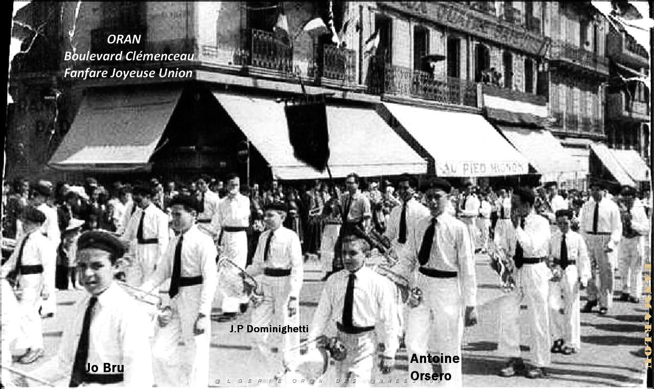 Oran - Boulevard Clemencau - Fanfare Joyeuse Union.jpg